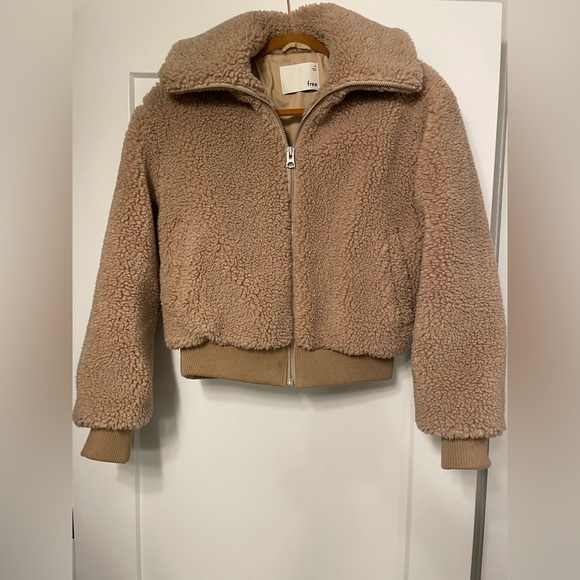 Wilfred Jackets & Blazers - Wilfred Free Teddy Jacket Coat size XS